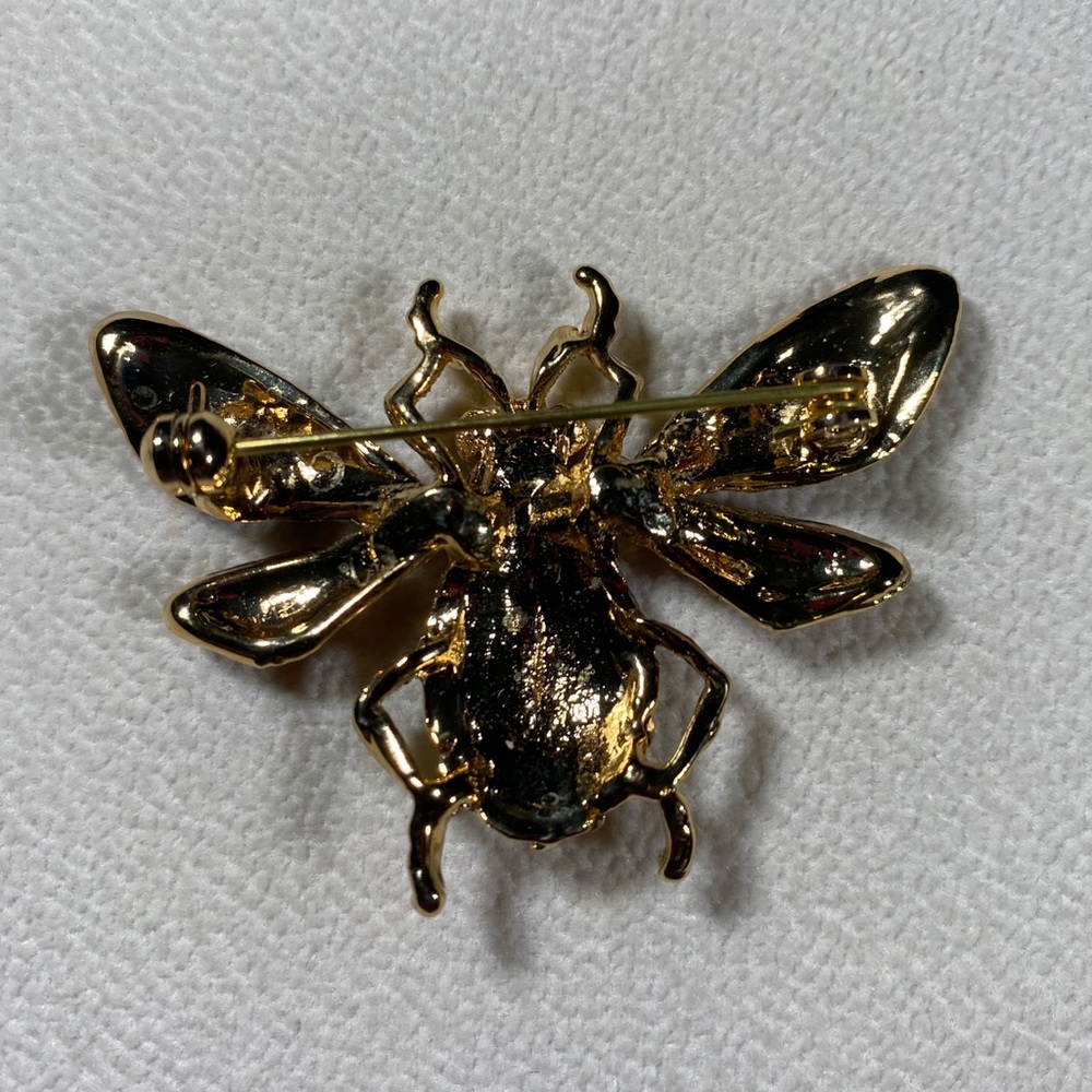 Bumble with the Beautiful Bee - Picture 3 of 4